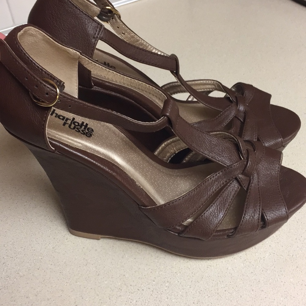Brown wedges